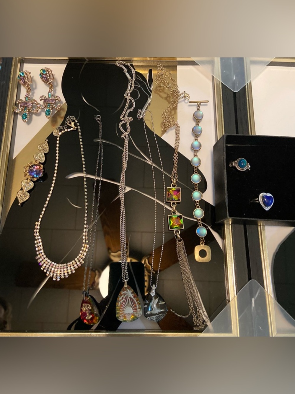 5 Necklaces,1 Brooch,1 Pair Of Earrings, 1 Mood Bracelet,& 2 Mood Rings